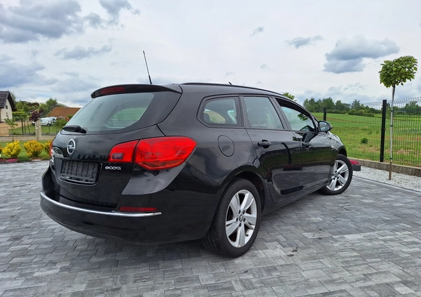 Opel Astra cena 25900 przebieg: 184000, rok produkcji 2014 z Szubin małe 191